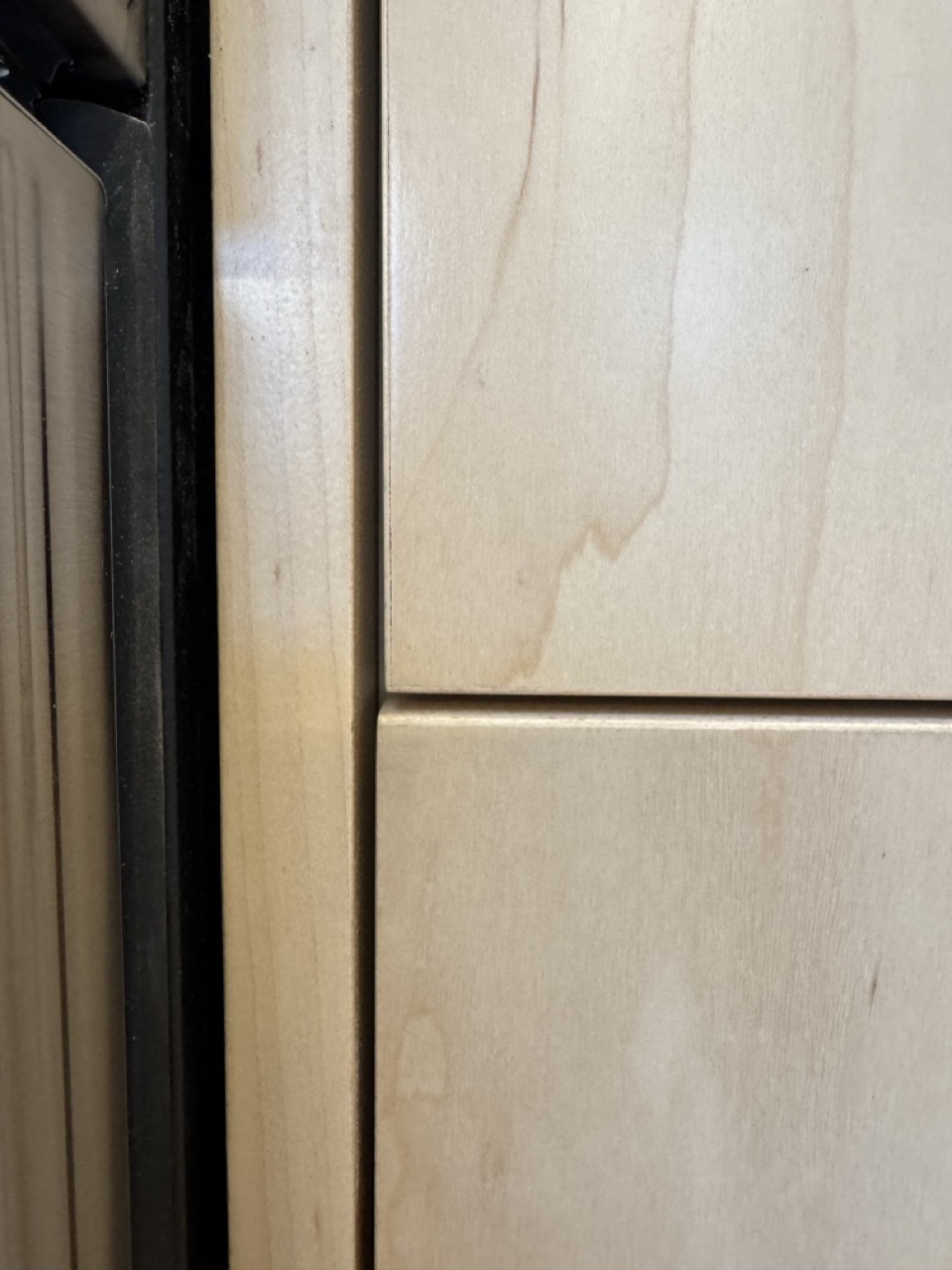 Cabinet 5