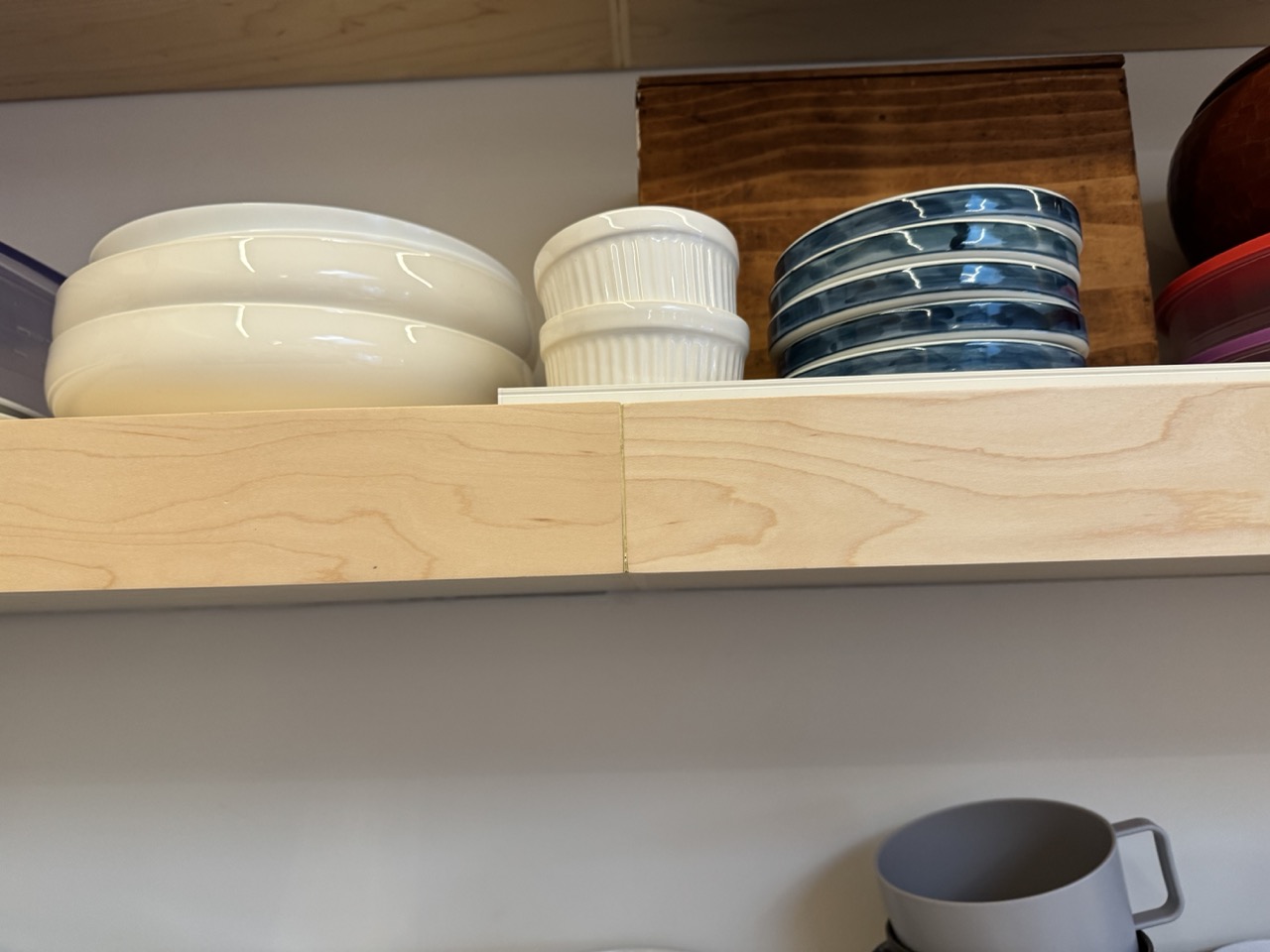 Cabinet 8